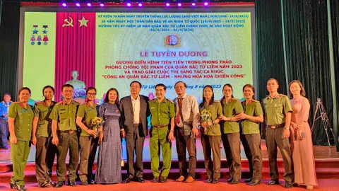 CÔNG AN BẮC TỪ LIÊM - NHỮNG MÙA HOA CHIẾN CÔNG