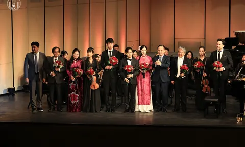 Eric Lu - Nguyễn Việt Trung: Âm nhạc, tình bạn và những đối thoại không lời