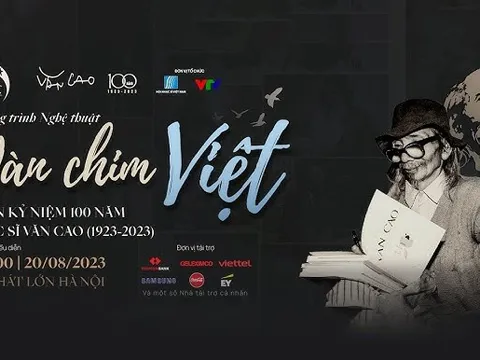 VĂN CAO: "Từ buồn tàn thu" tới mùa thu Cách mạng
