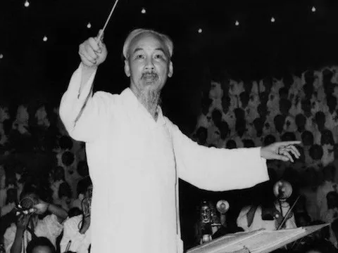 GÓC NHÌN VỀ LÝ LUẬN, PHÊ BÌNH ÂM NHẠC