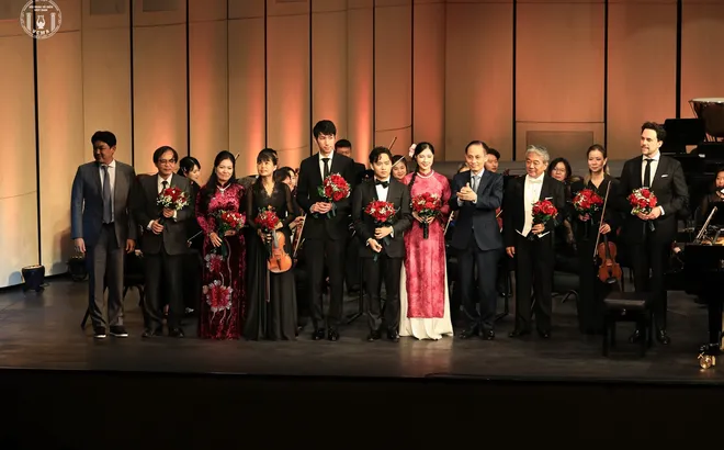 Eric Lu - Nguyễn Việt Trung: Âm nhạc, tình bạn và những đối thoại không lời